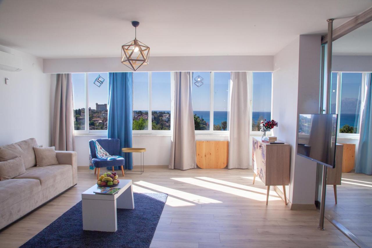 Mavi Avlu - Main Square Old Town Apartment Анталия Екстериор снимка