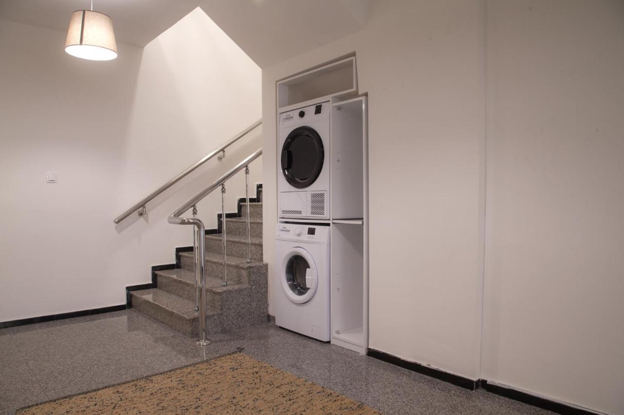 Mavi Avlu - Main Square Old Town Apartment Анталия Екстериор снимка