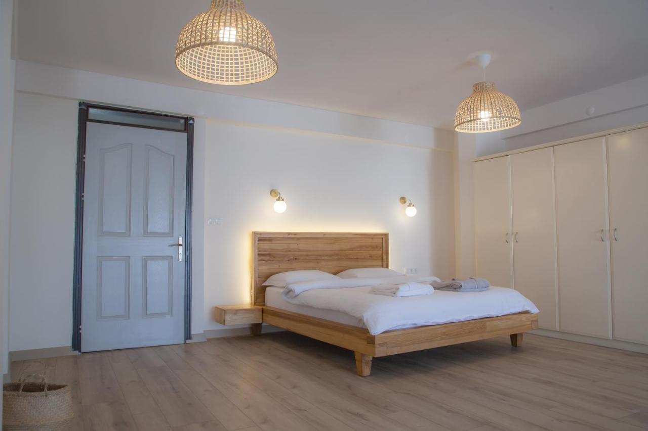 Mavi Avlu - Main Square Old Town Apartment Анталия Екстериор снимка