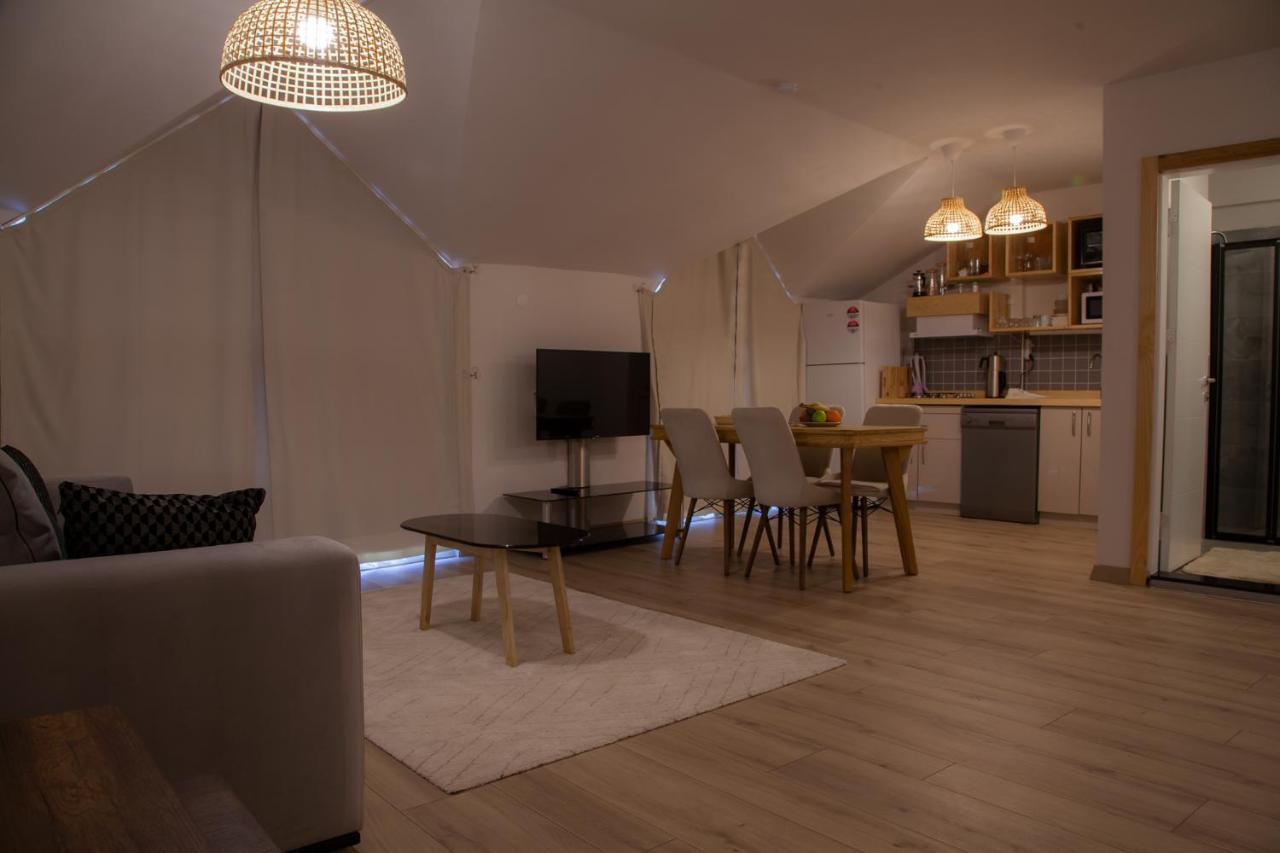 Mavi Avlu - Main Square Old Town Apartment Анталия Екстериор снимка