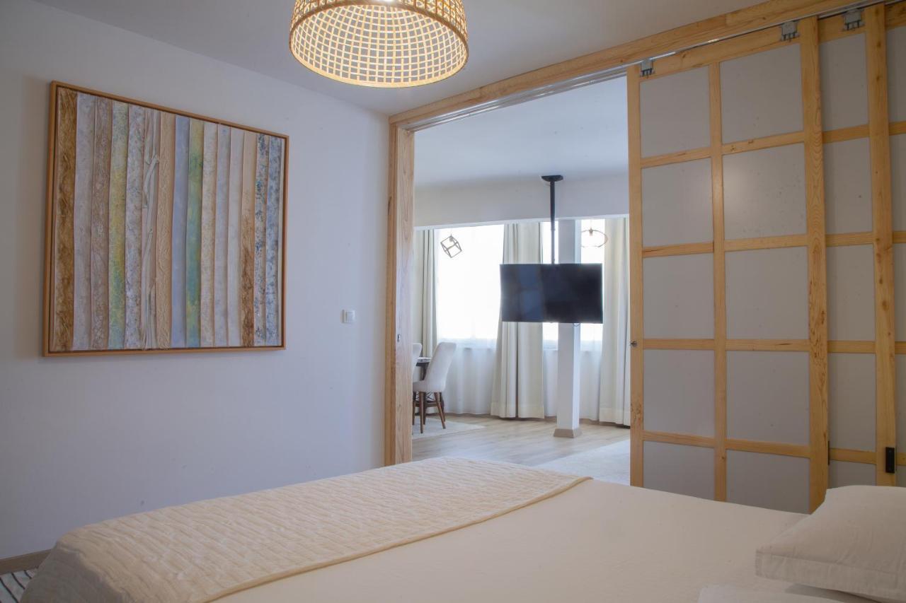 Mavi Avlu - Main Square Old Town Apartment Анталия Екстериор снимка